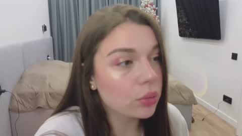 Ariana online show from 01/09/25, 08:44