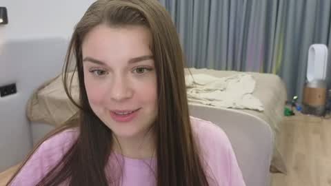 Ariana online show from 01/17/25, 11:40