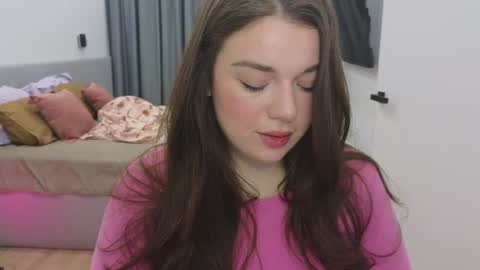 Ariana online show from 02/18/25, 08:14