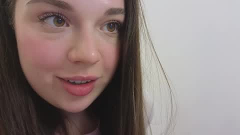 Ariana online show from 03/08/25, 11:39