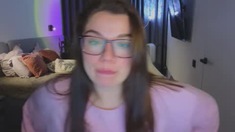 Ariana online show from 09/25/25, 10:35