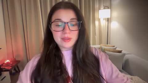Snapshot of tutti_frutti_ chatting on 08/03/26, 06:00 Ariana online show from 08/03/26, 06:00