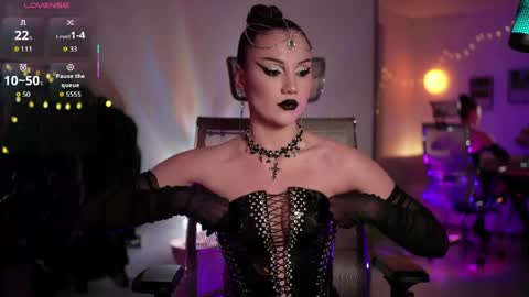 Miss Veth online show from 05/30/26, 06:32