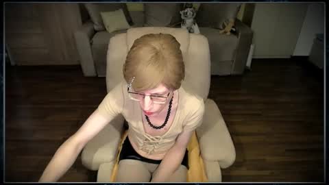 Clementine online show from 12/05/25, 08:45