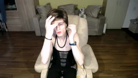 Snapshot of tvclementine chatting on 04/02/26, 12:25 Clementine online show from 04/02/26, 12:25