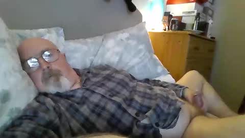 twatcockandballs online show from 02/17/25, 01:47