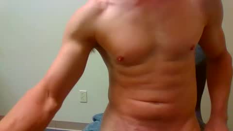 Snapshot of twayne29x chatting on 01/20/25, 11:43 twayne29x online show from 01/20/25, 11:43