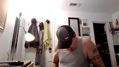 Snapshot of tweeter74 chatting on 01/01/25, 09:41 Tweeter74 online show from 01/01/25, 09:41