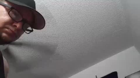 Snapshot of tweeter74 chatting on 09/09/25, 01:43 Tweeter74 online show from 09/09/25, 01:43