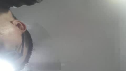 Snapshot of tweeter74 chatting on 10/26/25, 10:43 Tweeter74 online show from 10/26/25, 10:43