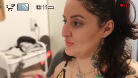 Elle online show from 12/27/24, 01:32