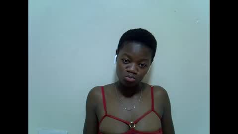 Snapshot of twerlie chatting on 04/02/26, 04:10 Twerlie online show from 04/02/26, 04:10