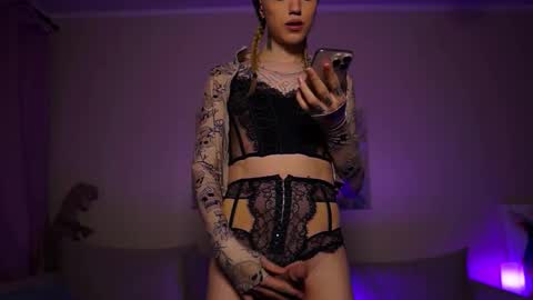 Maria 3 online show from 09/25/25, 08:45