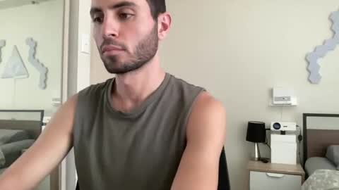 Snapshot of twikboy chatting on 02/01/25, 04:14 Twinkboy online show from 02/01/25, 04:14