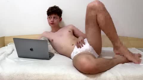 Snapshot of twink0dream chatting on 05/31/26, 11:39 twink0dream online show from 05/31/26, 11:39
