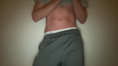 twink27844711 online show from 12/17/24, 09:16