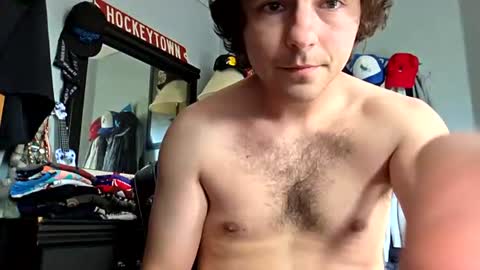 Snapshot of twink45722 chatting on 06/22/26, 10:29 Thicc2Go4U online show from 06/22/26, 10:29