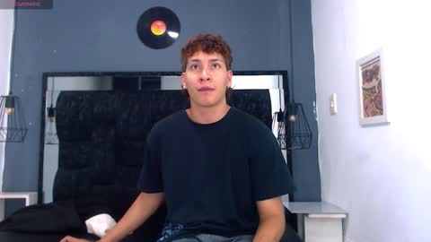 Snapshot of twink_bunny chatting on 02/26/26, 05:17 samu online show from 02/26/26, 05:17