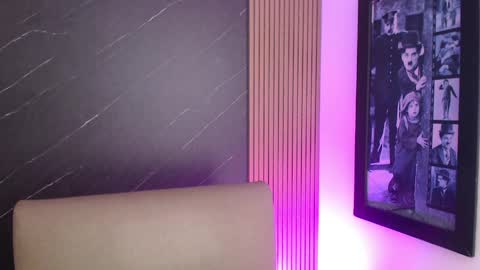 Snapshot of twink_bunny chatting on 04/08/26, 03:50 samu online show from 04/08/26, 03:50