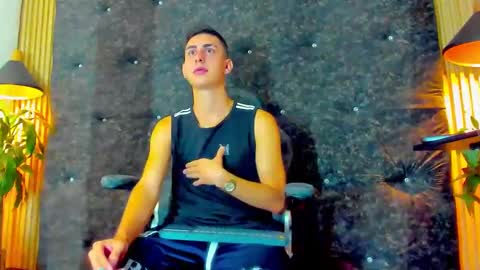 Snapshot of twink_scott19 chatting on 11/03/25, 09:48 twink_scott19 online show from 11/03/25, 09:48