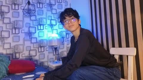 Snapshot of twink_sebas7 chatting on 03/31/26, 12:16 Sebastin online show from 03/31/26, 12:16