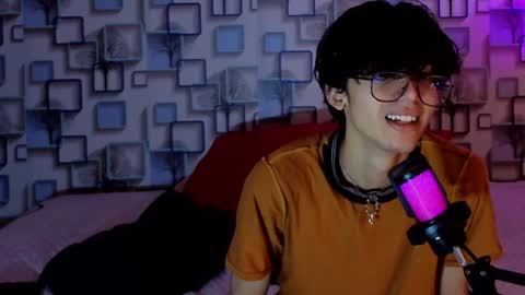 Snapshot of twink_sebas7 chatting on 04/29/26, 12:09 Sebastin online show from 04/29/26, 12:09