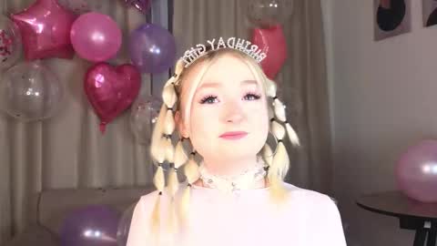 twinklefluff online show from 11/27/25, 04:31