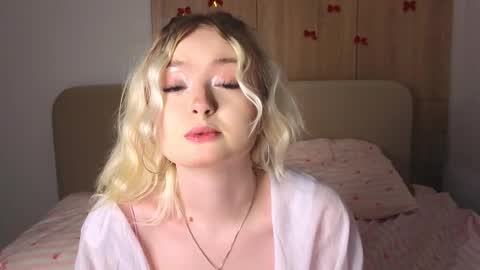 twinklefluff online show from 01/07/26, 04:09