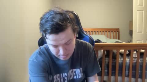 Snapshot of twinkmikexxx12 chatting on 12/22/25, 07:00 mike online show from 12/22/25, 07:00