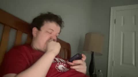 Snapshot of twinkmikexxx12 chatting on 03/27/26, 01:55 mike online show from 03/27/26, 01:55