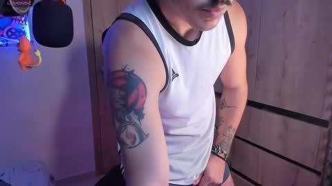 Snapshot of twinkpartyuncut chatting on 02/21/25, 11:54 MASTER GERRY online show from 02/21/25, 11:54