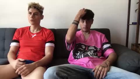 Derrick online show from 11/16/25, 05:29