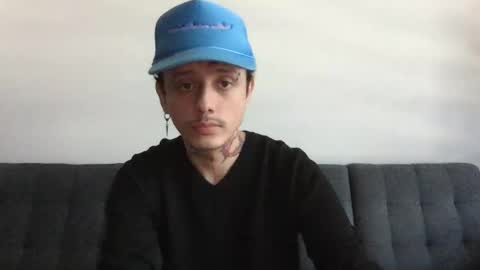 Derrick online show from 04/05/26, 04:37