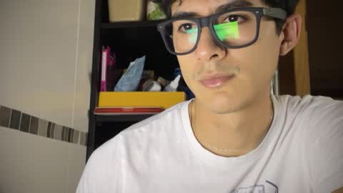 twinksweetlovehot online show from 01/25/25, 08:21