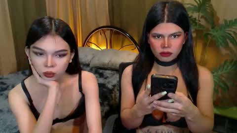 Snapshot of twinktransshanel chatting on 10/18/25, 10:16 twinktransshanel online show from 10/18/25, 10:16