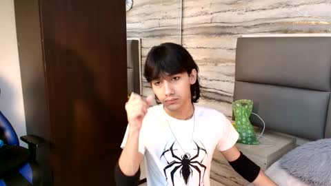 Snapshot of twinslovers_ chatting on 11/28/25, 03:53 twinslovers_ online show from 11/28/25, 03:53