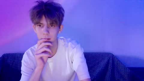 Snapshot of twishadow chatting on 02/19/26, 12:01 TwiShadow online show from 02/19/26, 12:01