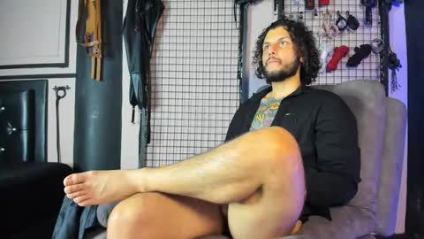 Clio  Tadeo online show from 02/23/25, 09:05