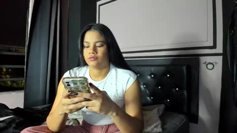 Clio  Tadeo online show from 11/10/25, 12:31