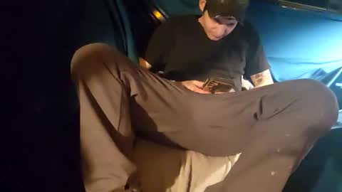 Snapshot of twistedblizzy chatting on 01/06/25, 08:18 TwistedBlizzy online show from 01/06/25, 08:18