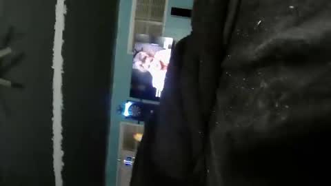 Snapshot of twister8 chatting on 11/29/25, 01:41 pantiesfetish online show from 11/29/25, 01:41