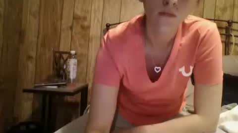 twizzler_twizzle online show from 01/17/26, 12:04