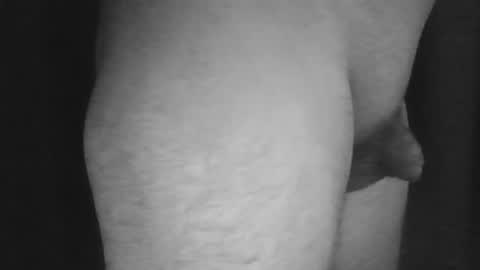 Snapshot of twocmonly chatting on 02/22/26, 09:13 twocmonly online show from 02/22/26, 09:13