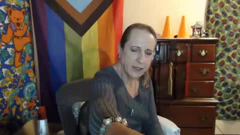 twocumkerry online show from 11/09/25, 06:55