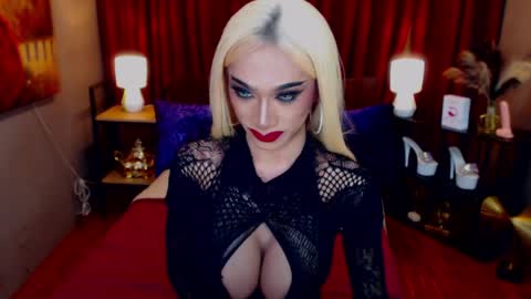 KiaraKeana online show from 04/08/26, 10:37