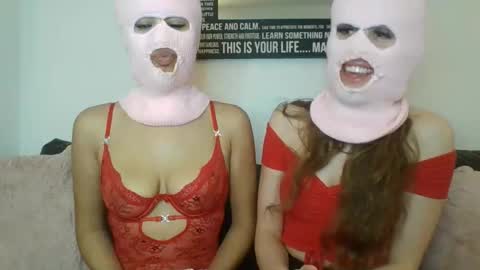 Snapshot of twogirlslove chatting on 04/06/26, 05:08 AvaMini online show from 04/06/26, 05:08