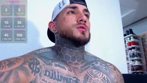 Angel online show from 11/17/25, 02:39