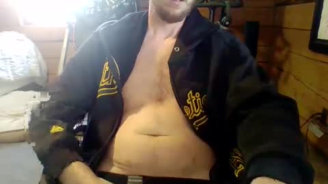 twootall online show from 02/18/25, 05:21