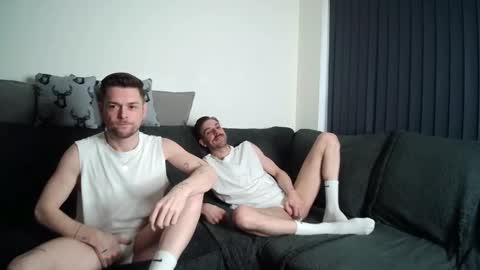 Snapshot of twotwinkhusbands chatting on 04/23/26, 07:27 RyanRowan online show from 04/23/26, 07:27