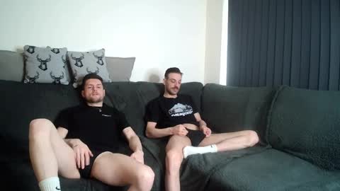 Snapshot of twotwinkhusbands chatting on 04/26/26, 06:16 RyanRowan online show from 04/26/26, 06:16